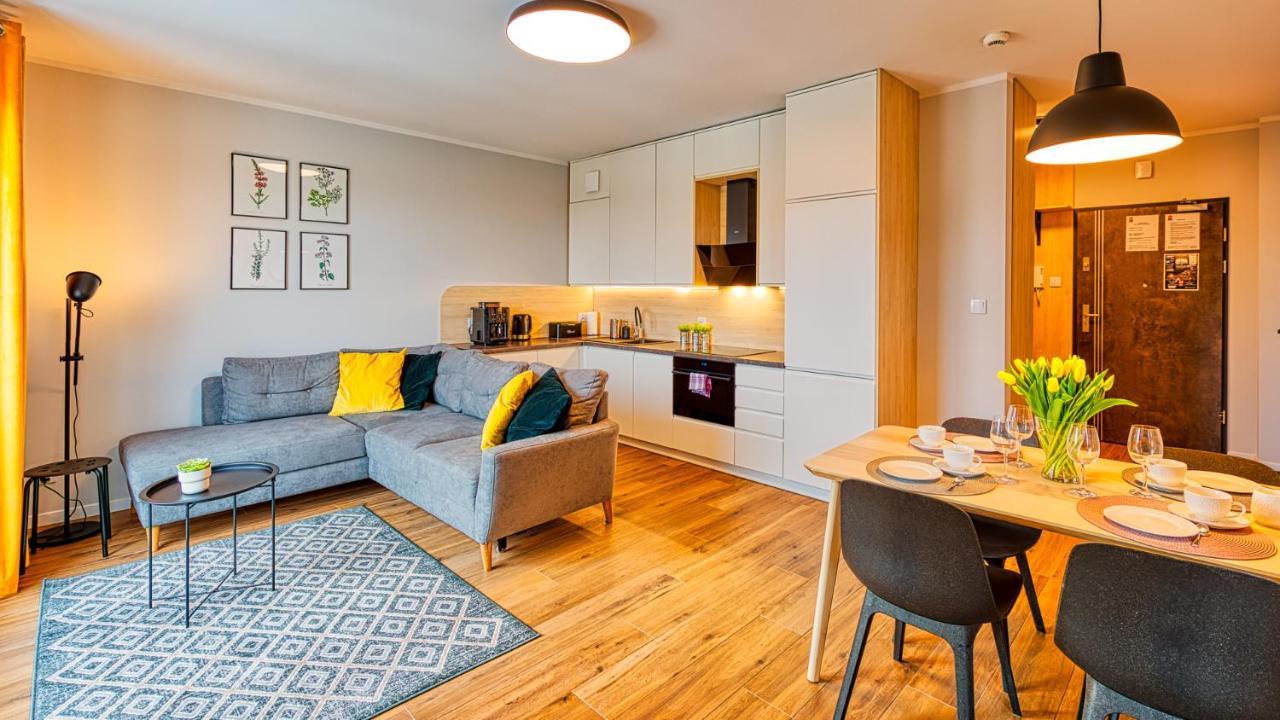 Apartament Pod Stogiem Izerskim - 5D Apartamenty Świeradów-Zdrój Eksteriør billede