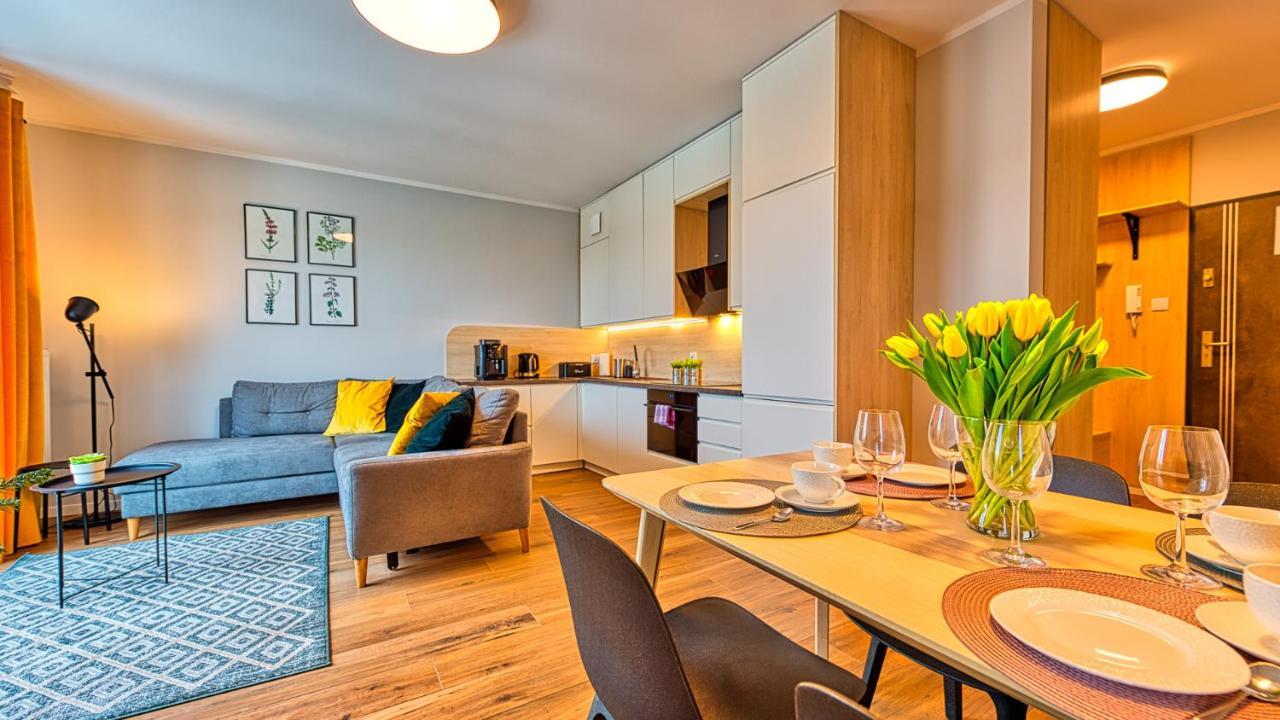 Apartament Pod Stogiem Izerskim - 5D Apartamenty Świeradów-Zdrój Eksteriør billede